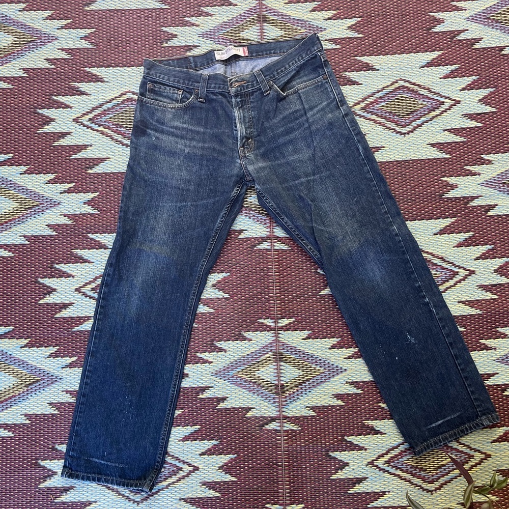 Perfectly worn mens Levi 514 - 34 x 30